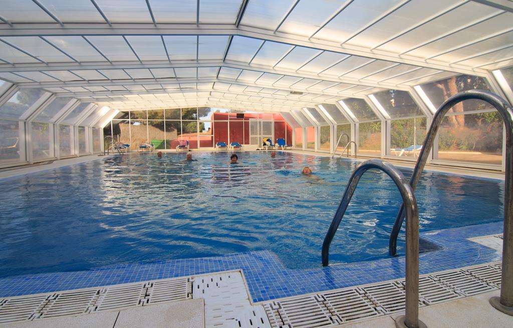 Complejo Turistico & Camping Cabopino Marbella Exterior photo