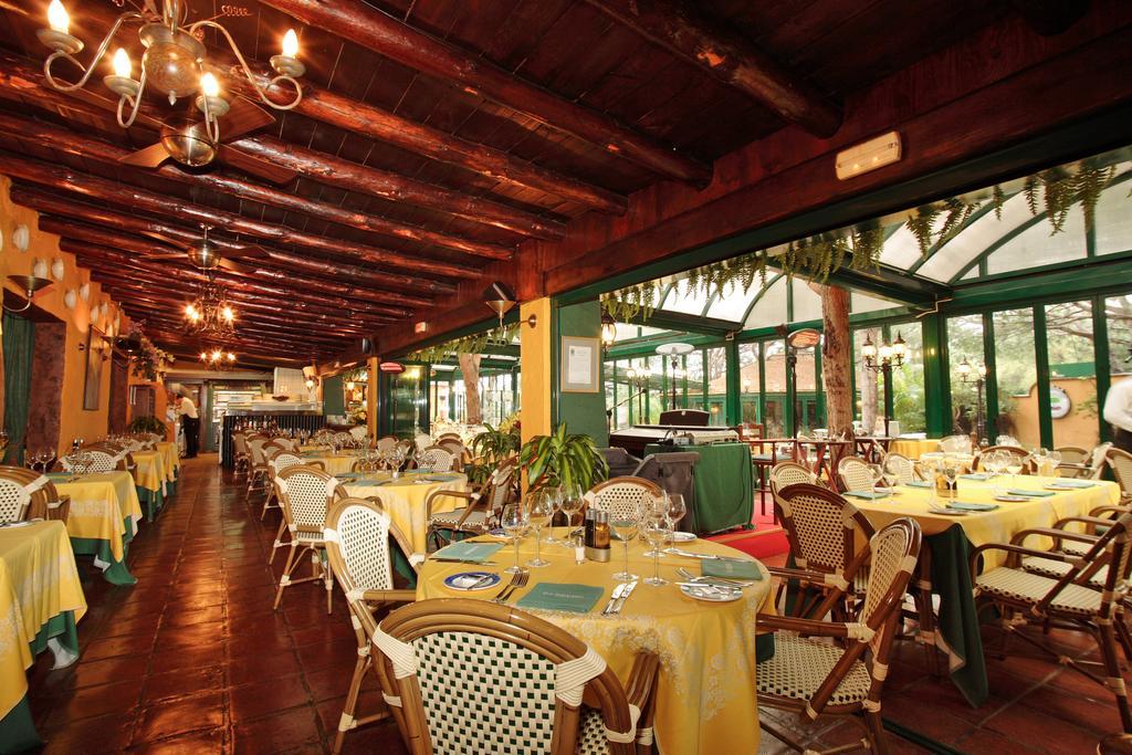 Complejo Turistico & Camping Cabopino Marbella Exterior photo